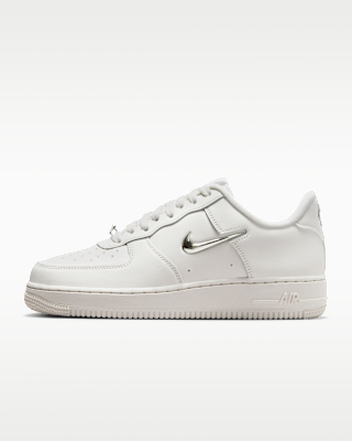 Nike Air Force 1 '07 LX Women's Shoes. Nike FI